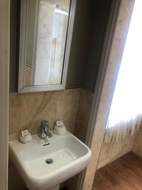Colchester Boutique Hotel Bilik gambar
